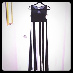 NWT Black ECI Stretchy Maxi Dress